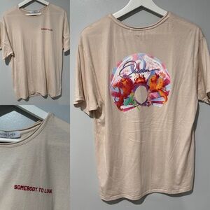 Daydreamer Queen Band Tee Somebody to Love Oversized Vintage Inspired